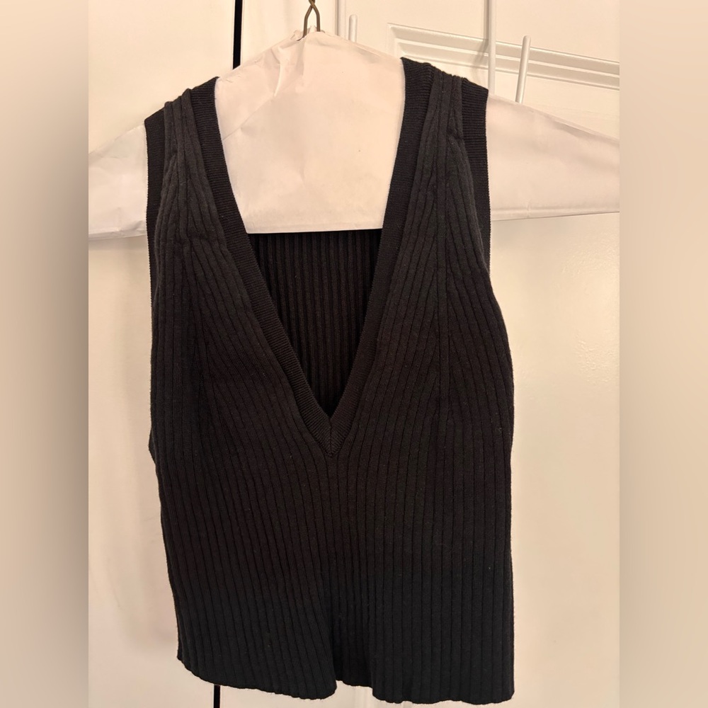 Kith Deep V-Neck Black Ribbed Tank Top